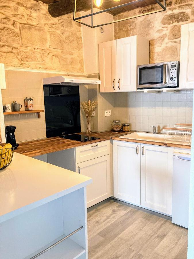 Immeuble 3 Apparts Centre Historique St Gilles Maisoncarreeconciergerie Saint-Gilles  Bagian luar foto